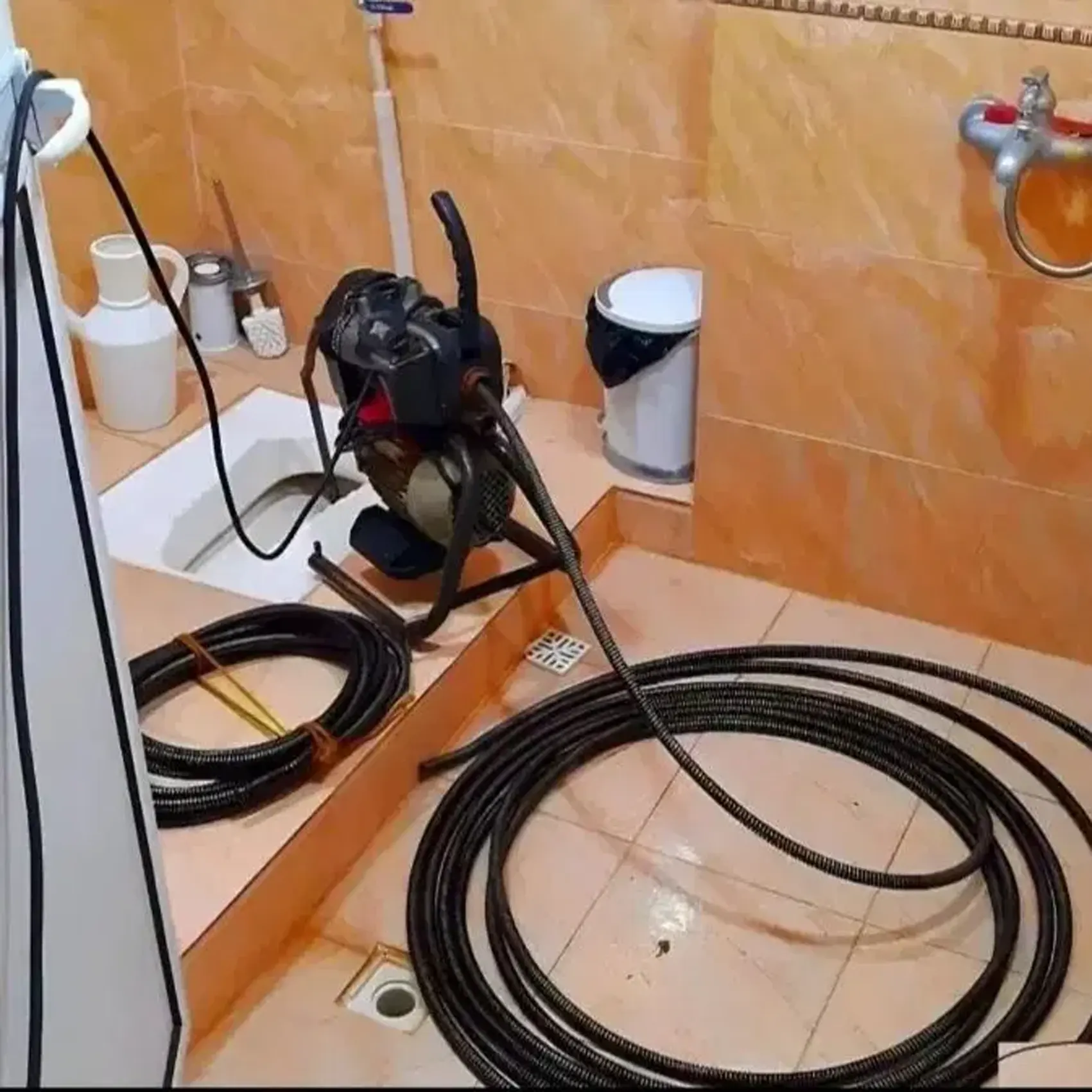 لوله بازکنی اصفهان